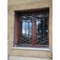 Καγκελα παραθυρων - σταθερες σιδεριές ασφαλειας 